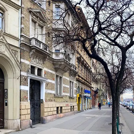 Crystal Downtown Hotel Budapest